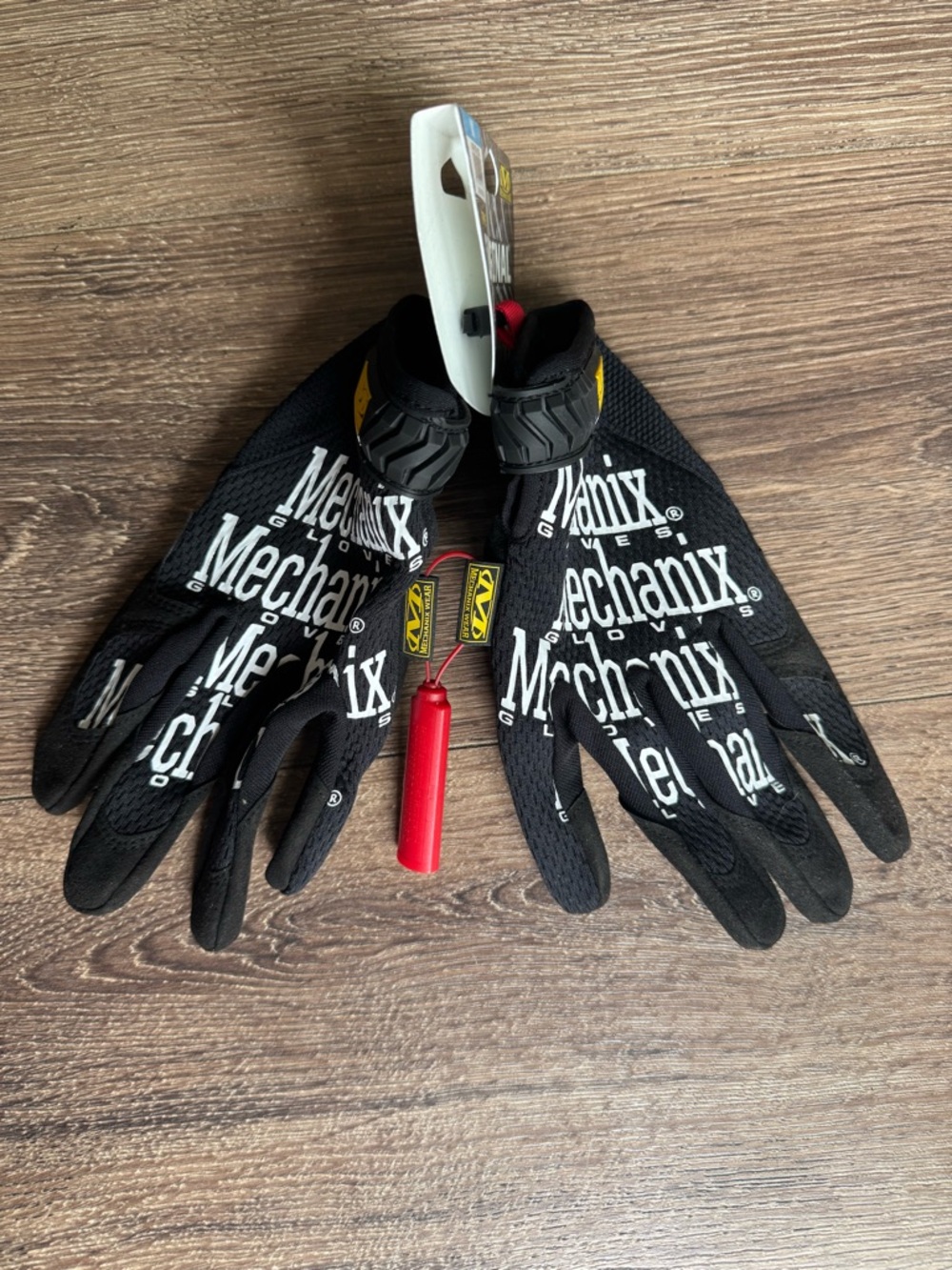 ⭐️NWT⭐️ Mechanix Wear Black Logo Mechanics Gloves - Printed Branding